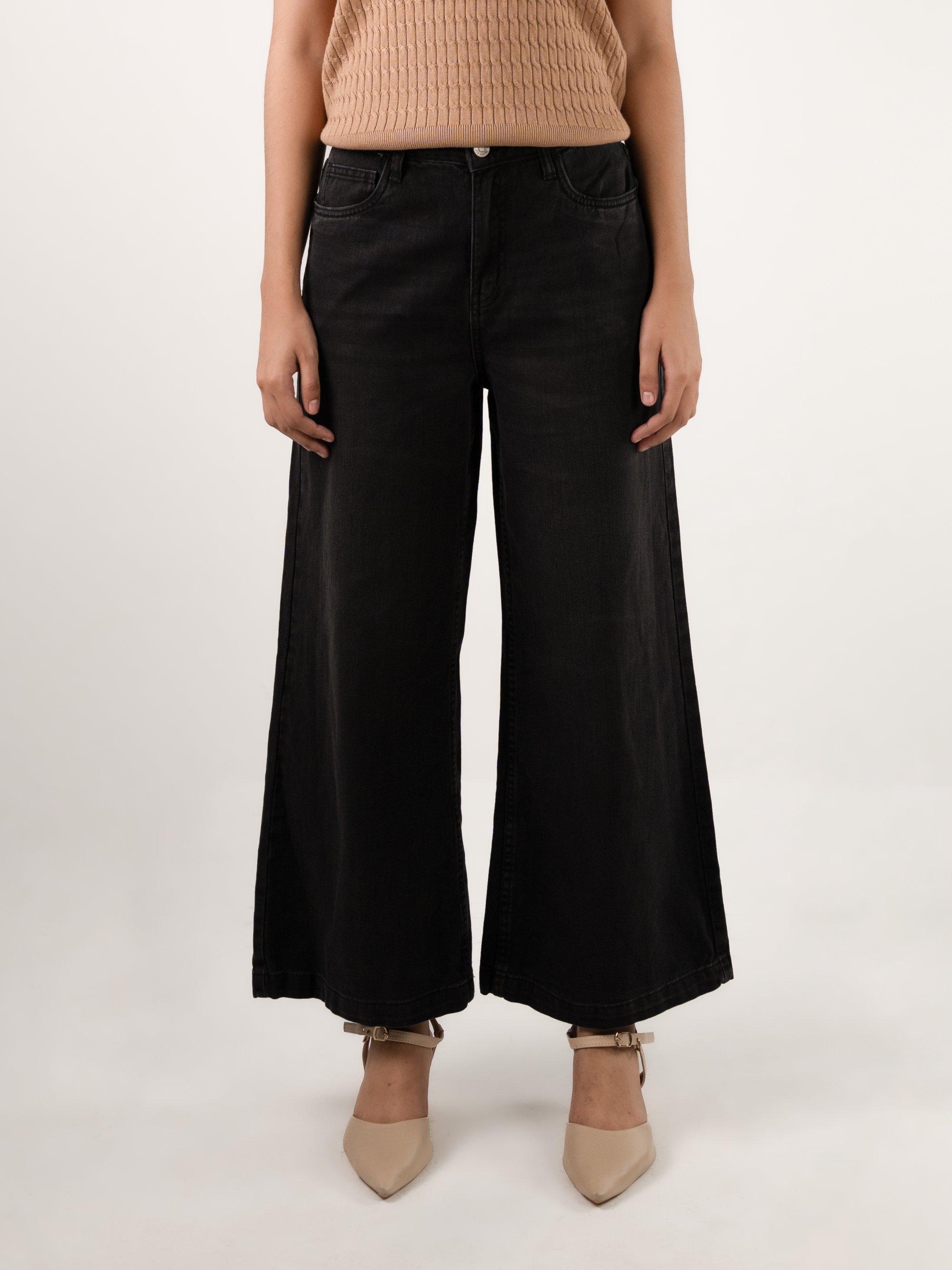 Smoke Form Denim || 2121