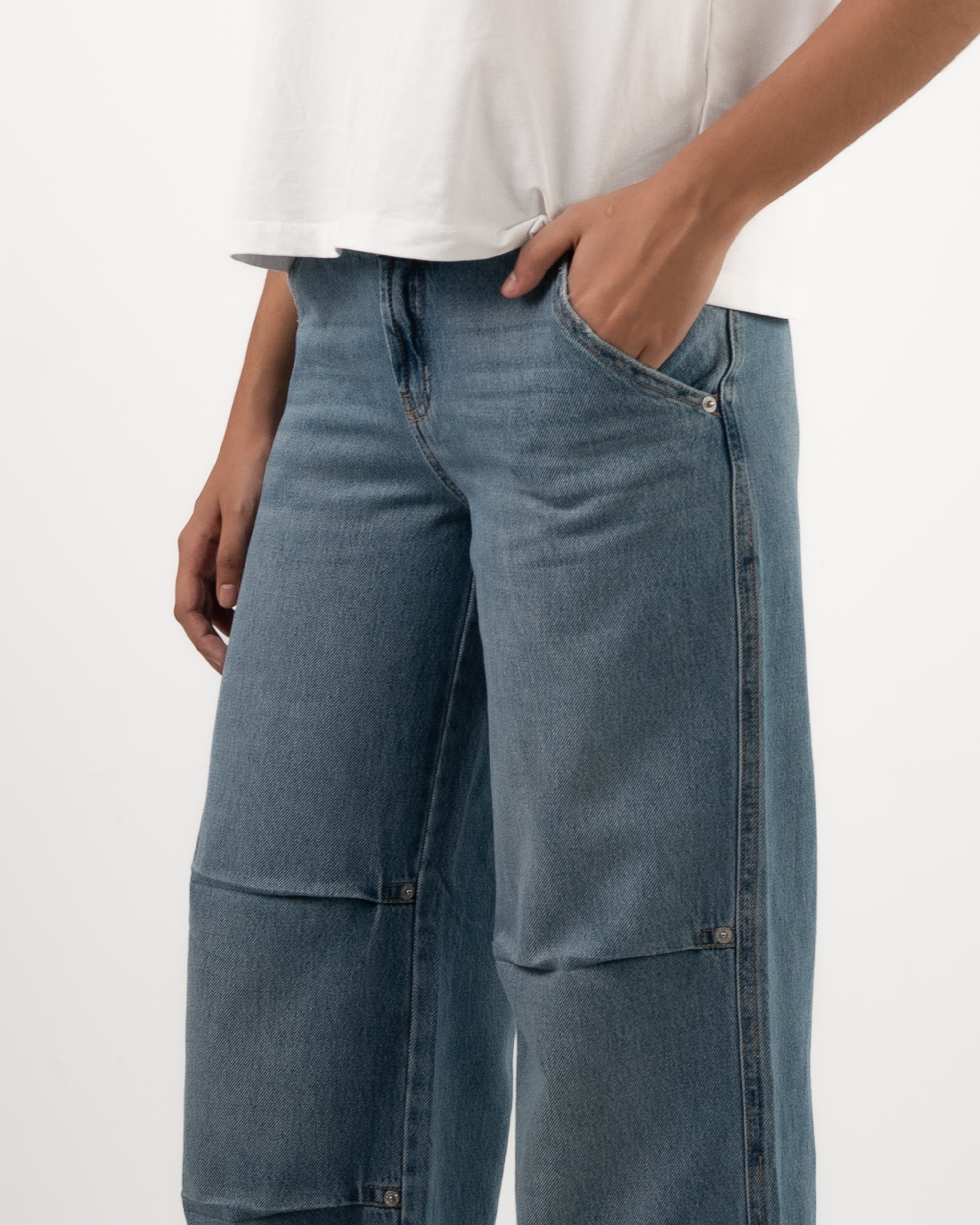 NOOR High Waisted Denim || 4101 gallery picture 3