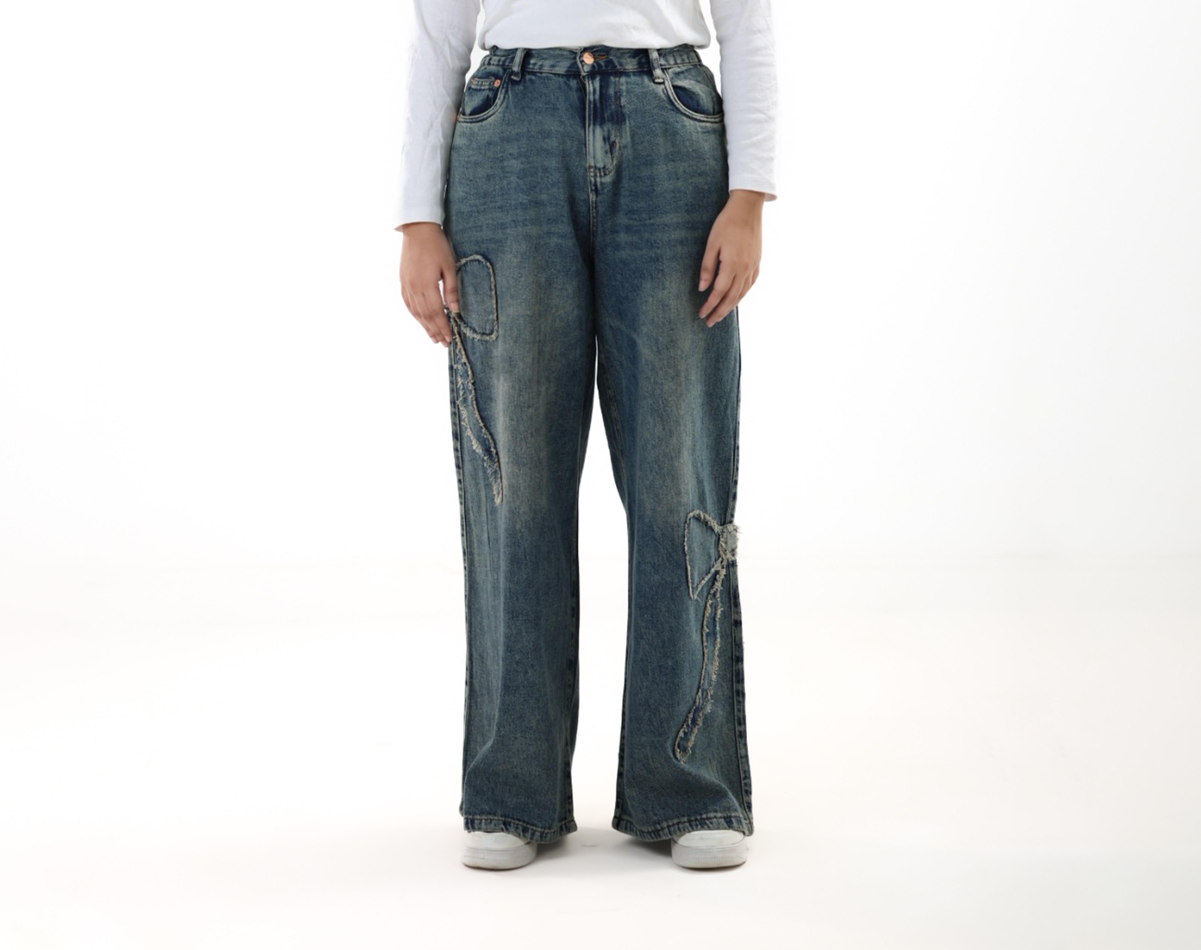 Broken Theory Denim || 21035 alternative angle